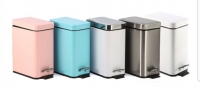 AM-62:ถังขยะสแตนเลสเท้าเหยียบ 5 ลิตร 
Stainless Steel Bin With Foot Pedal 5 litre