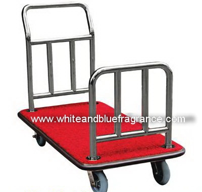 AA-39 : รถเข็นกระเป๋าสแตนเลส 4 ล้อ พรมแดง 8
Stainless Luggage Cart  8